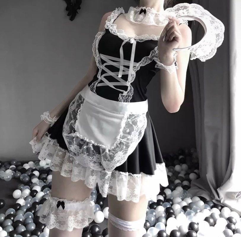 sexy maid outfit